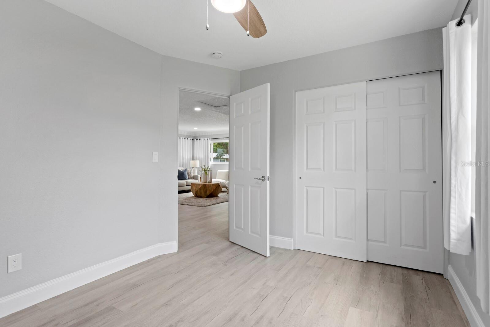 Image 22 of 35 For 4300 Maple Street Ne