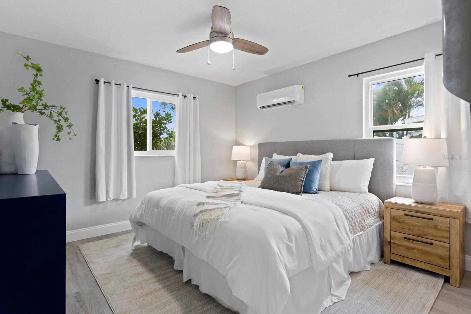 Image 23 of 35 For 4300 Maple Street Ne