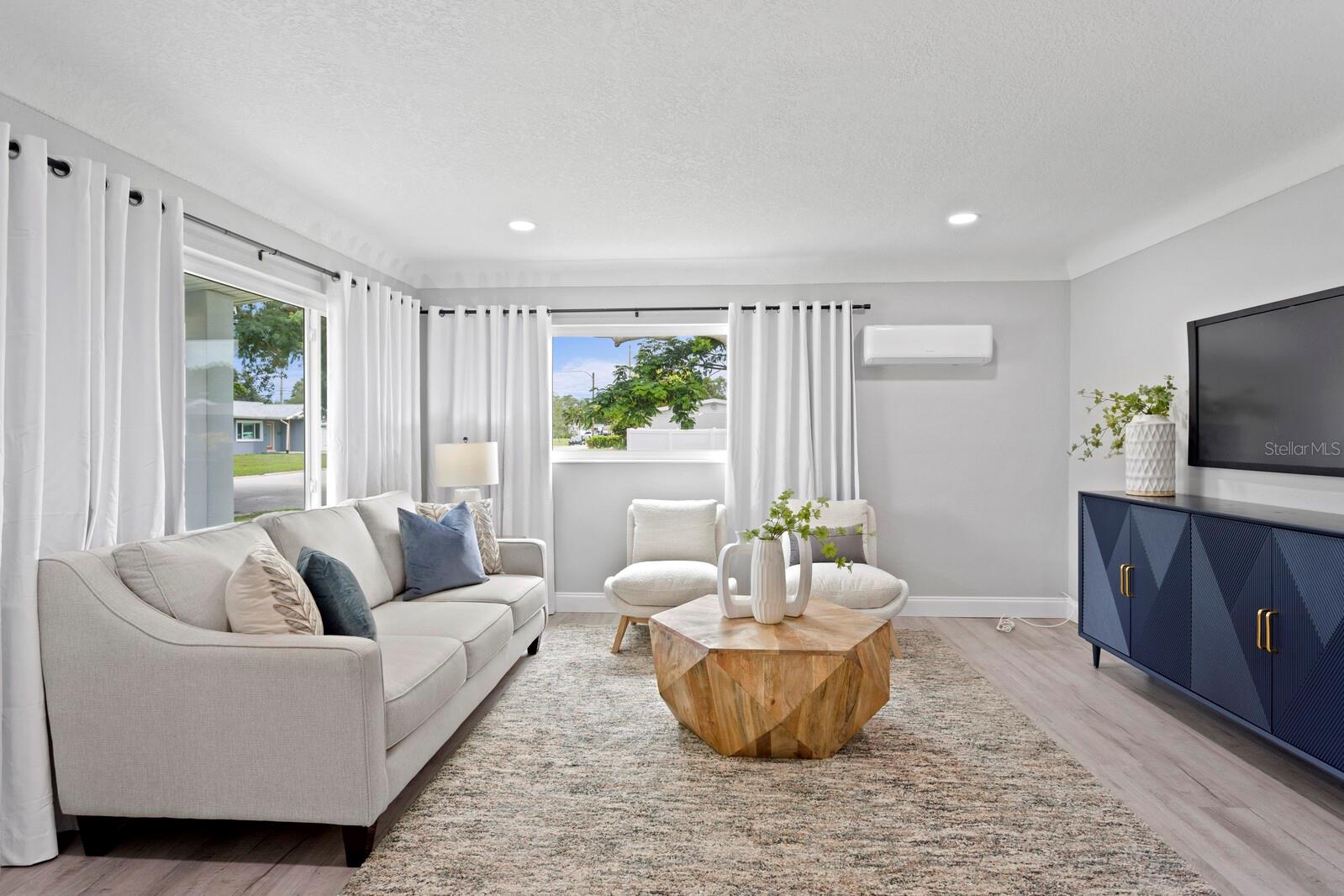 Image 3 of 35 For 4300 Maple Street Ne