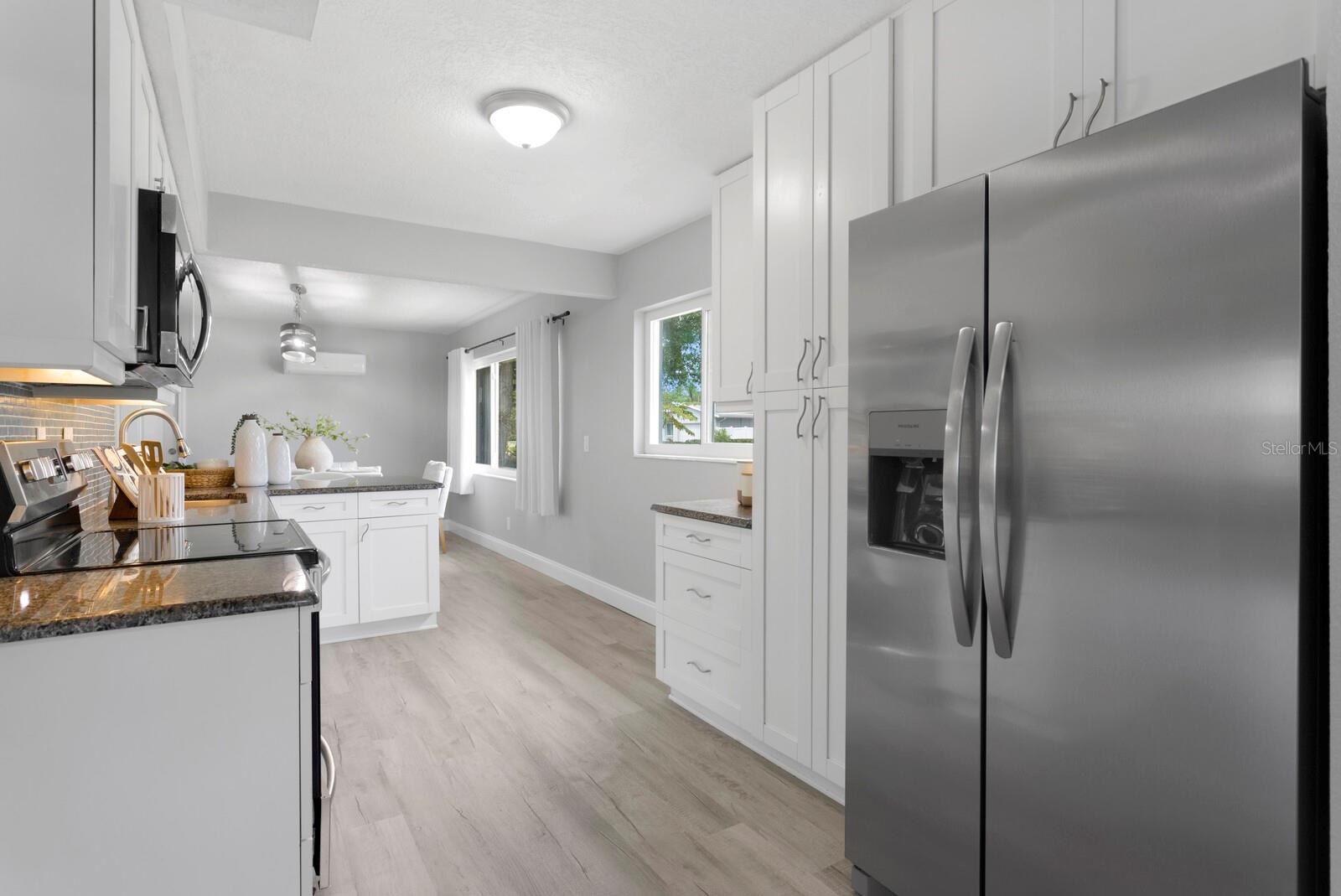 Image 6 of 35 For 4300 Maple Street Ne