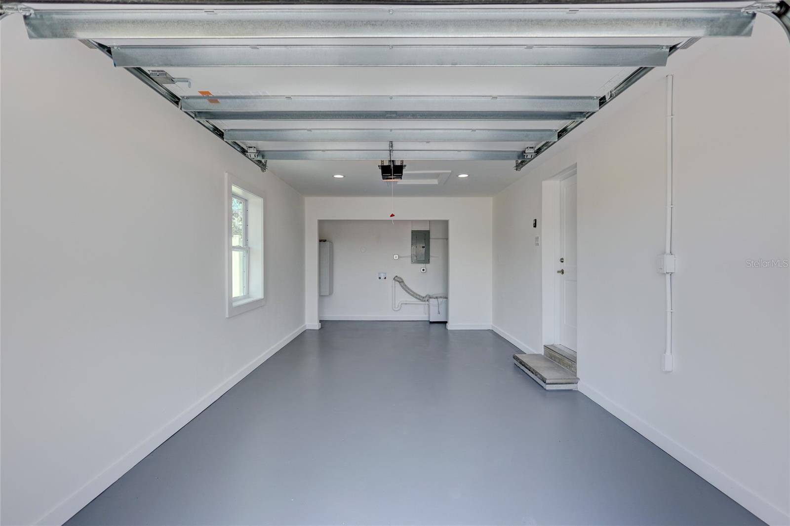 Image 27 of 41 For 4321 Sunrise Drive S