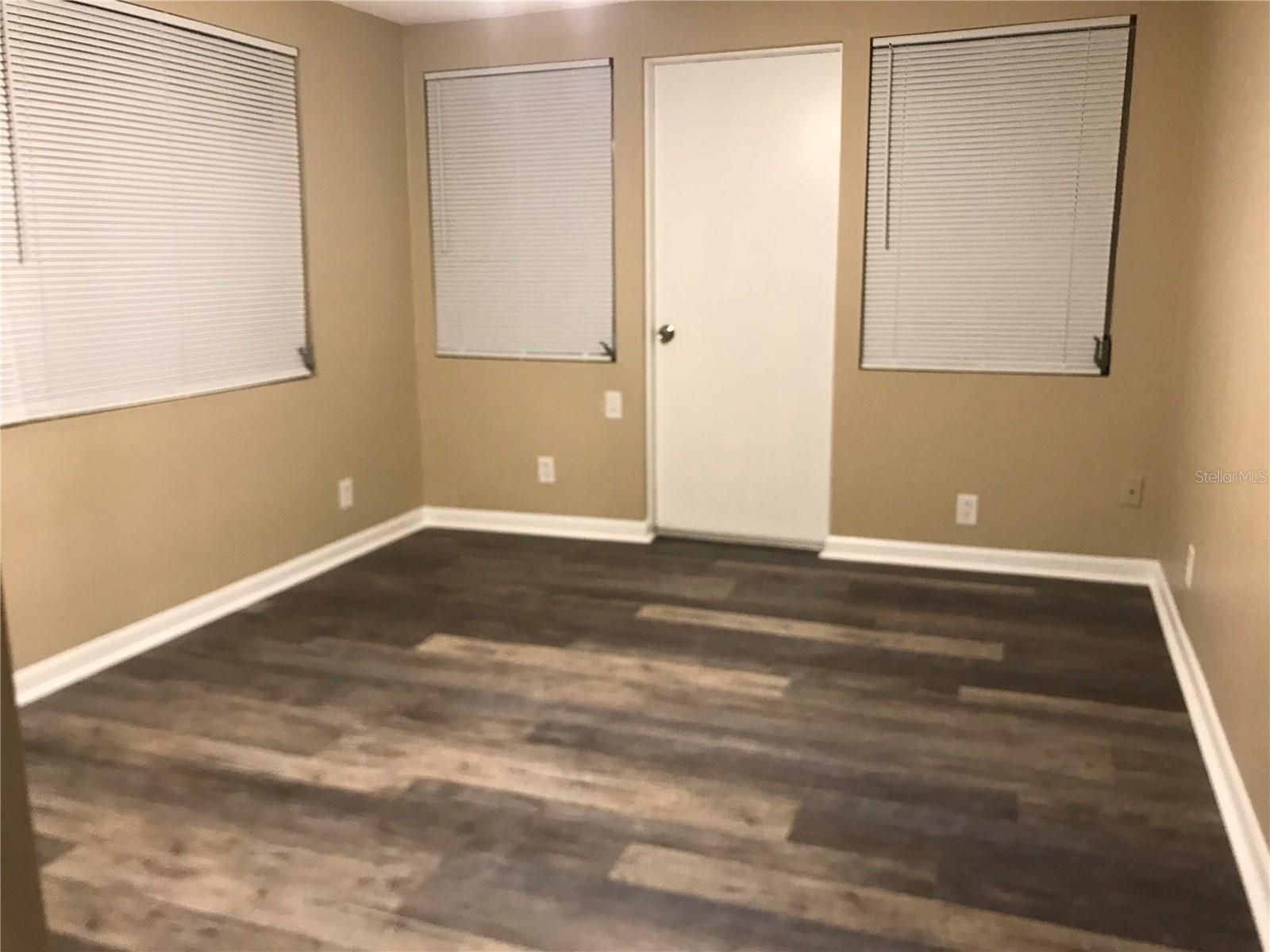 Image 13 of 14 For 11275 90th Terrace