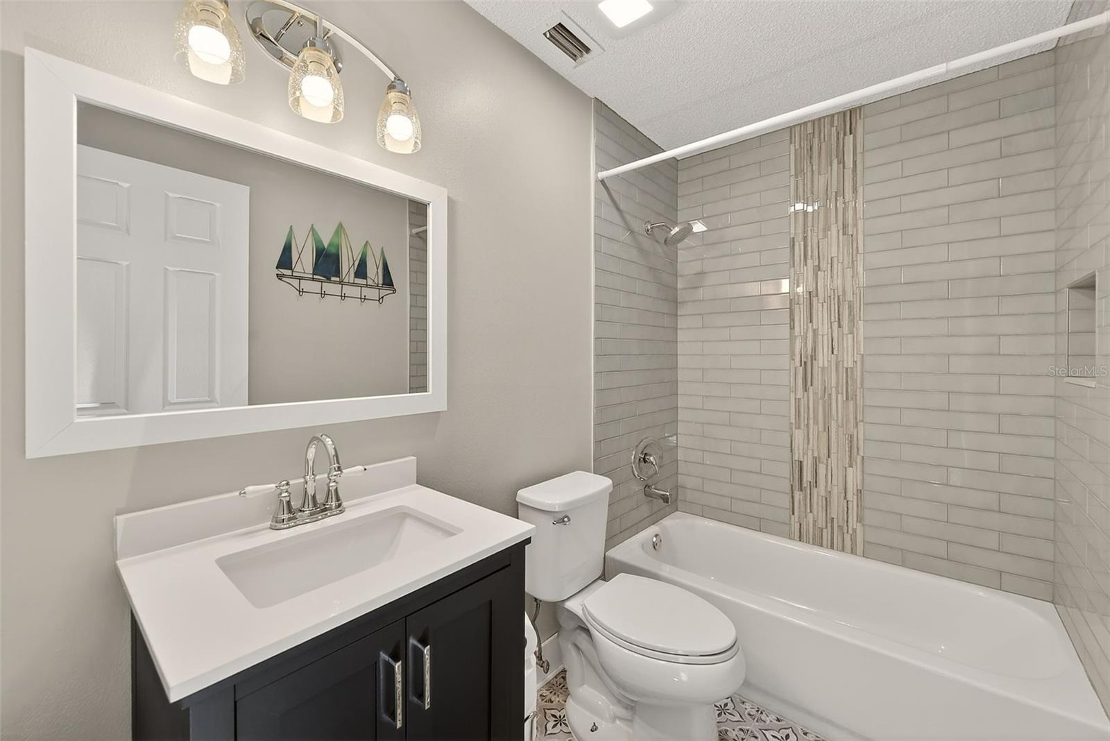 Image 34 of 51 For 1207 13th Circle Se 7