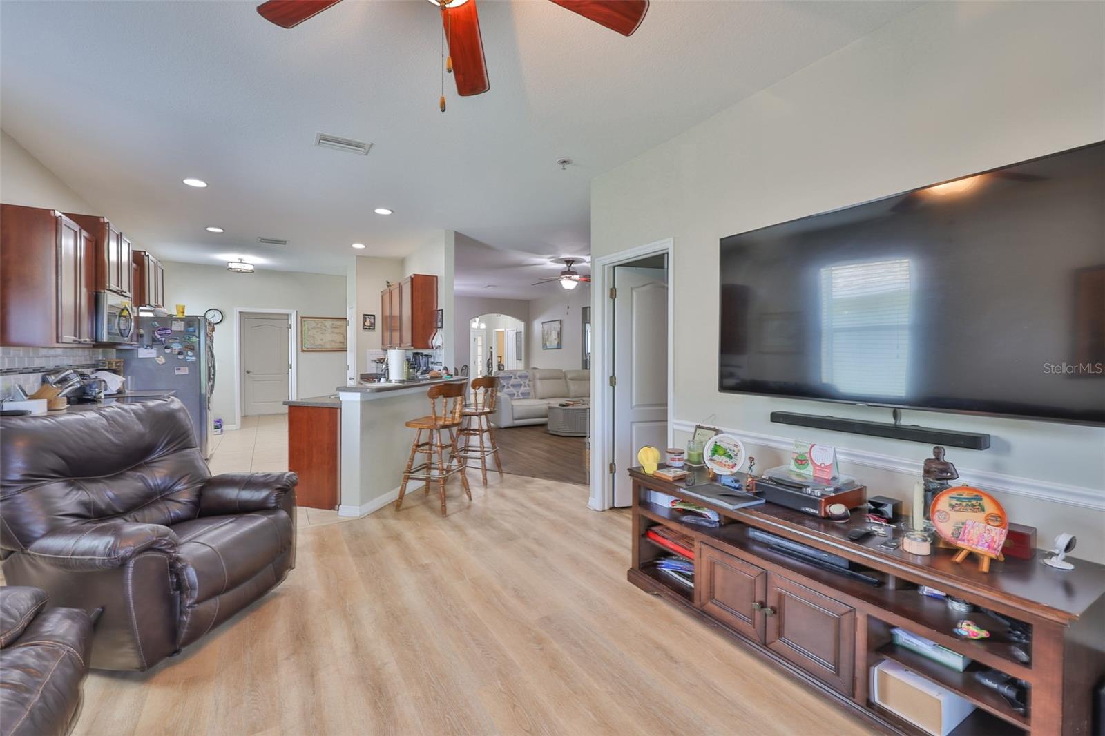 Image 9 of 27 For 1703 Bonita Bluff Court