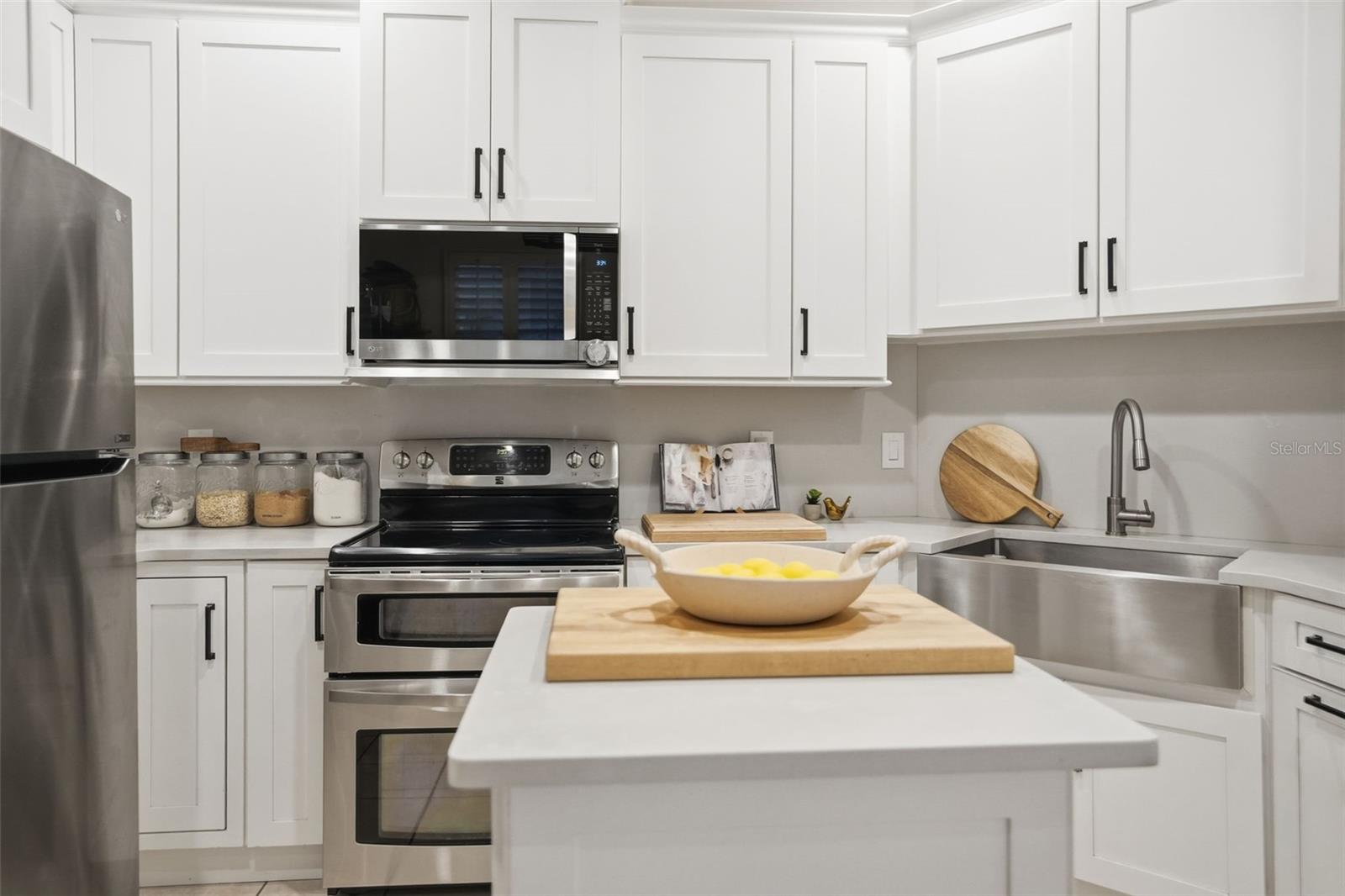 Image 14 of 62 For 1050 Starkey Road 2608