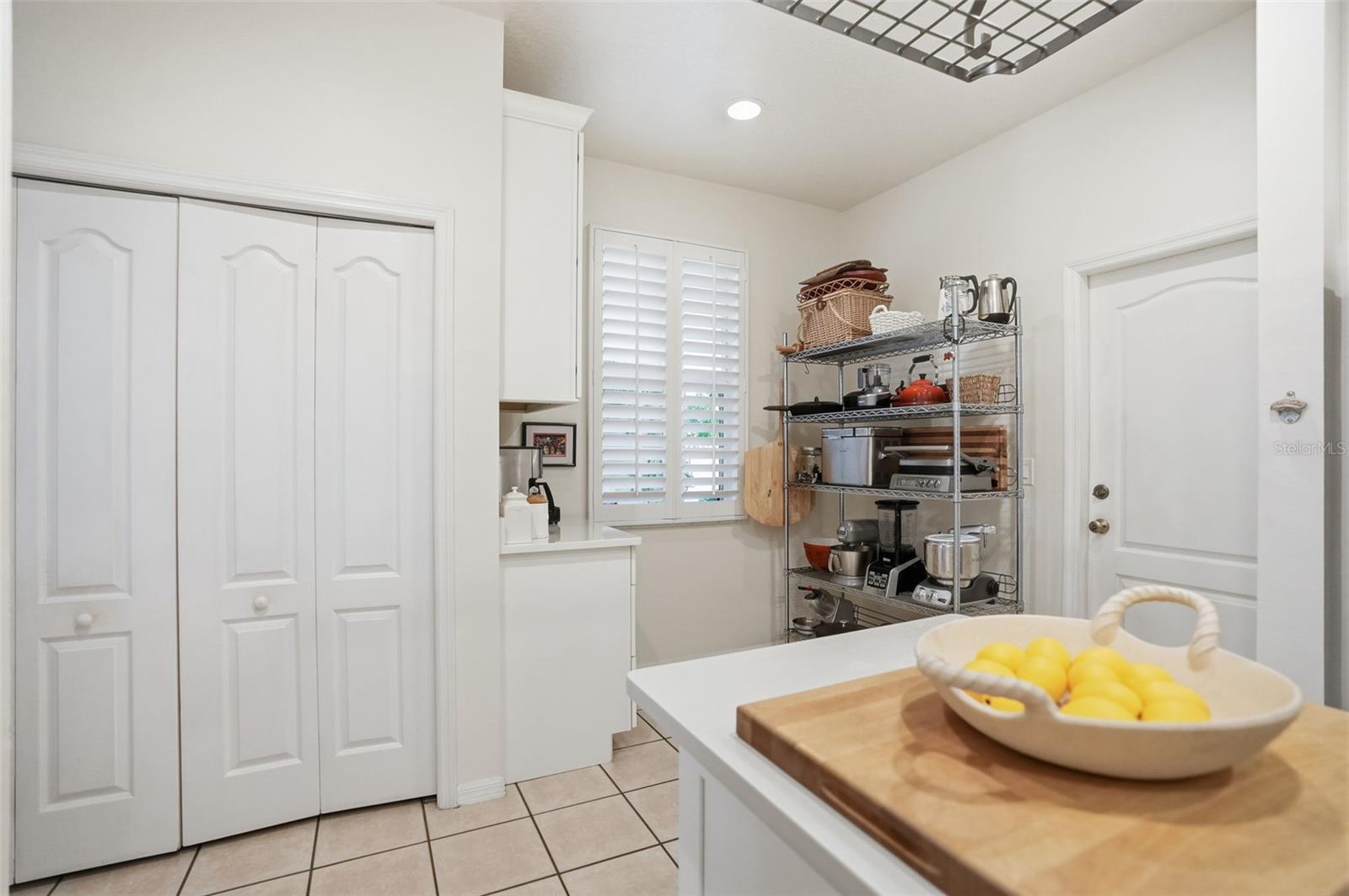 Image 17 of 62 For 1050 Starkey Road 2608