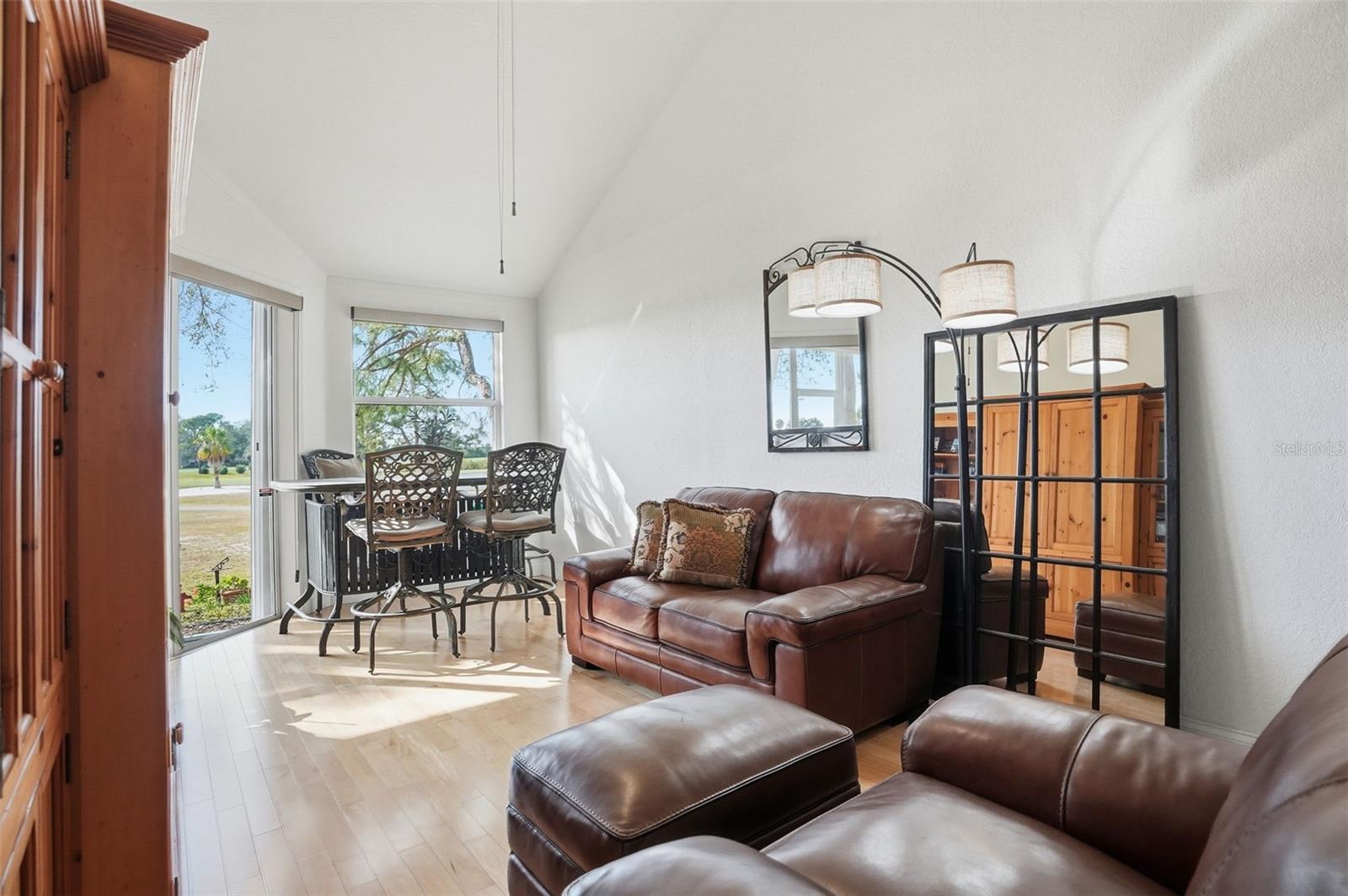 Image 2 of 62 For 1050 Starkey Road 2608