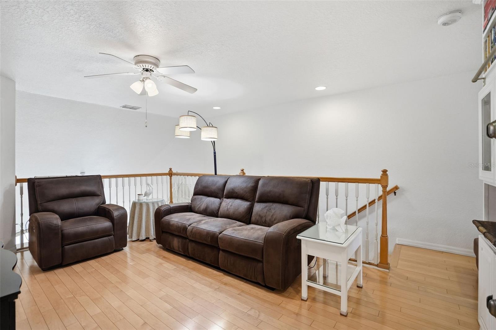 Image 33 of 62 For 1050 Starkey Road 2608