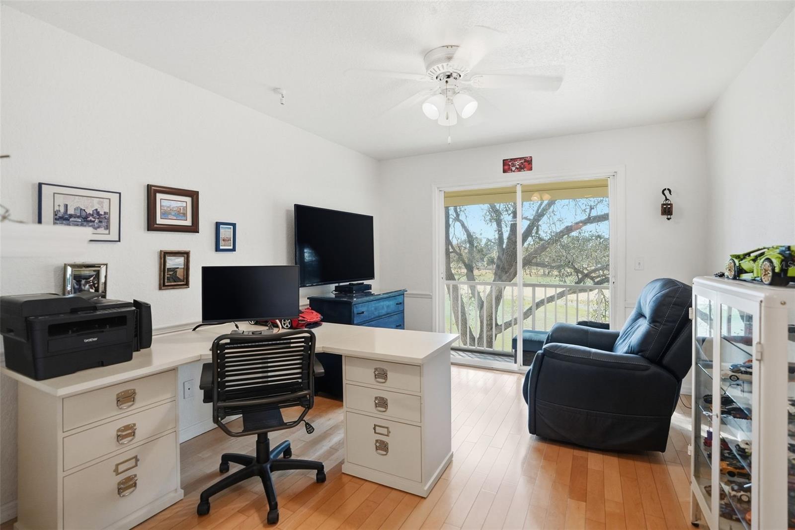 Image 36 of 62 For 1050 Starkey Road 2608