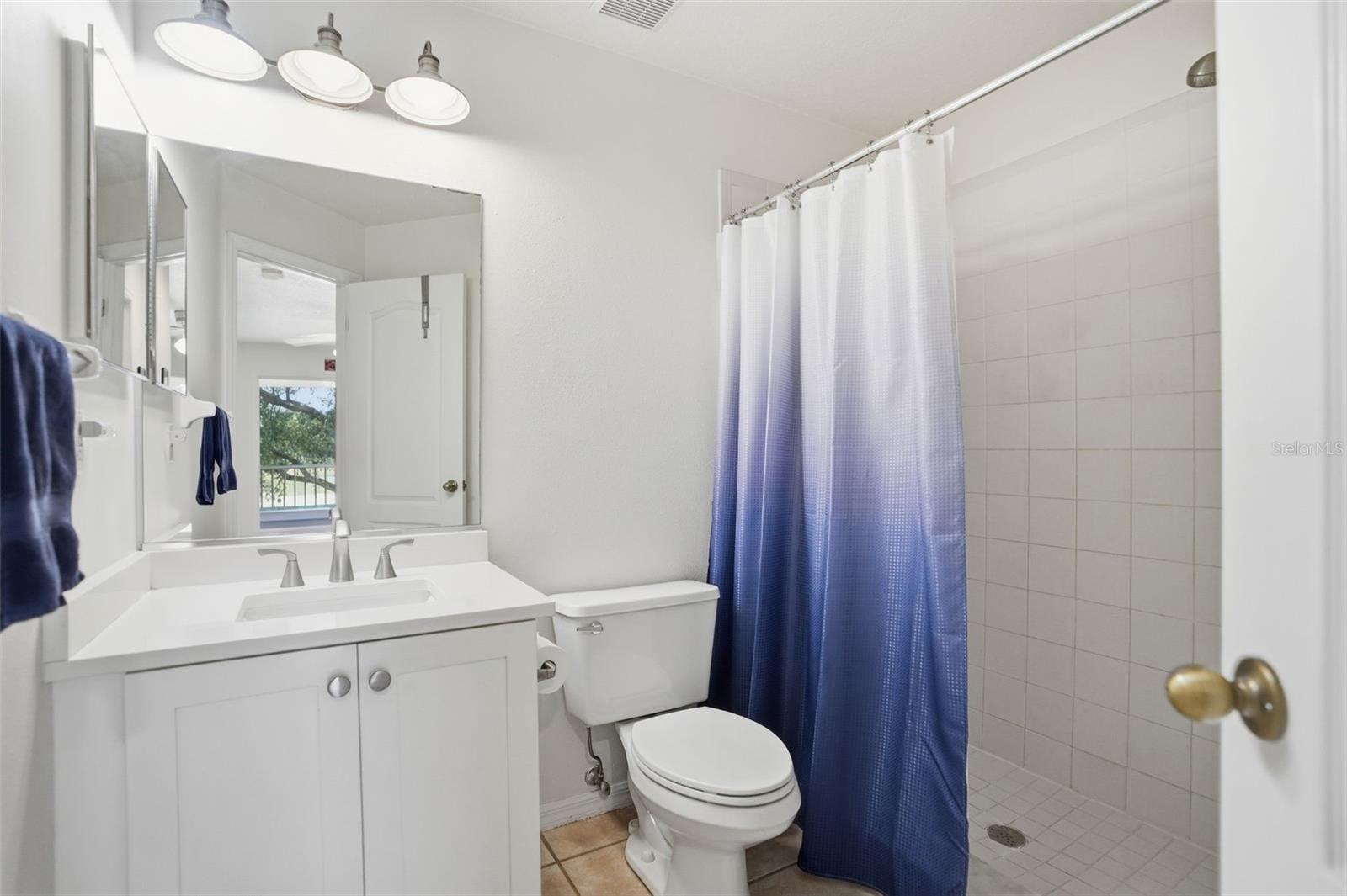 Image 38 of 62 For 1050 Starkey Road 2608