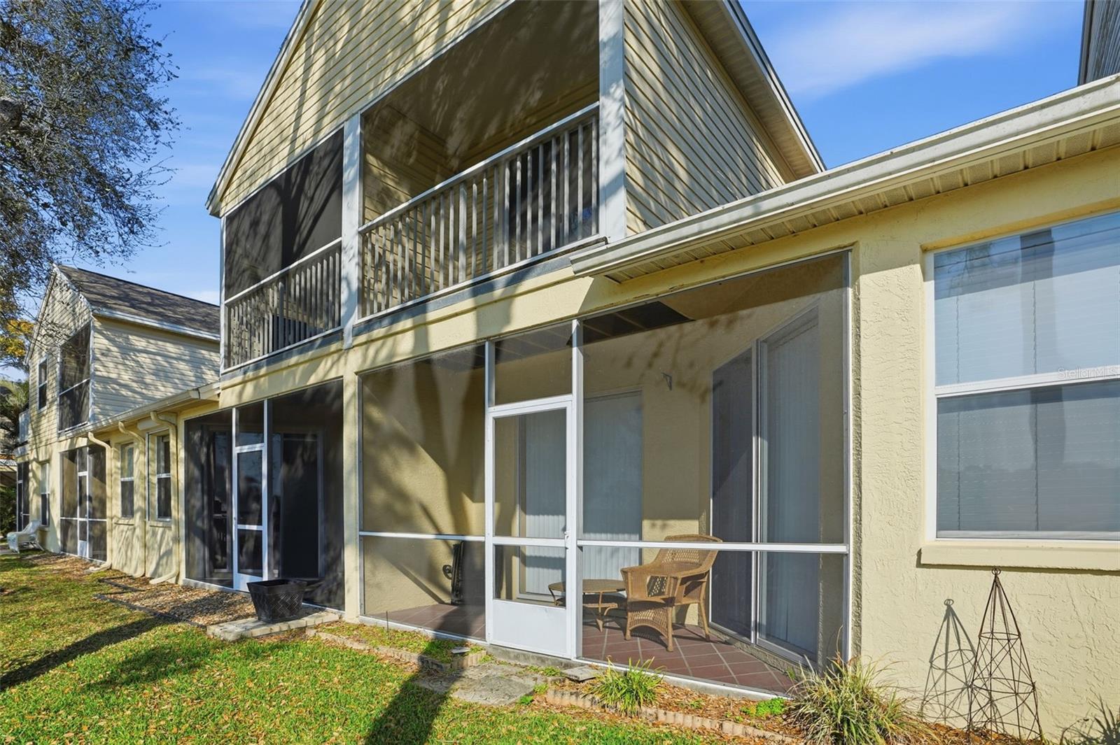 Image 47 of 62 For 1050 Starkey Road 2608