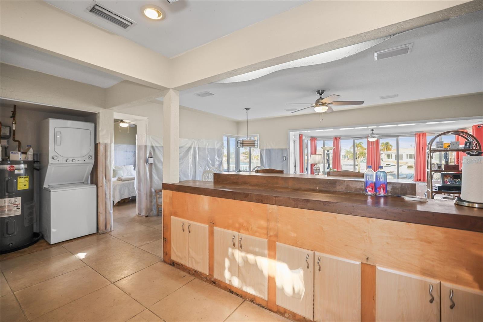 Image 23 of 41 For 645 Normandy Road