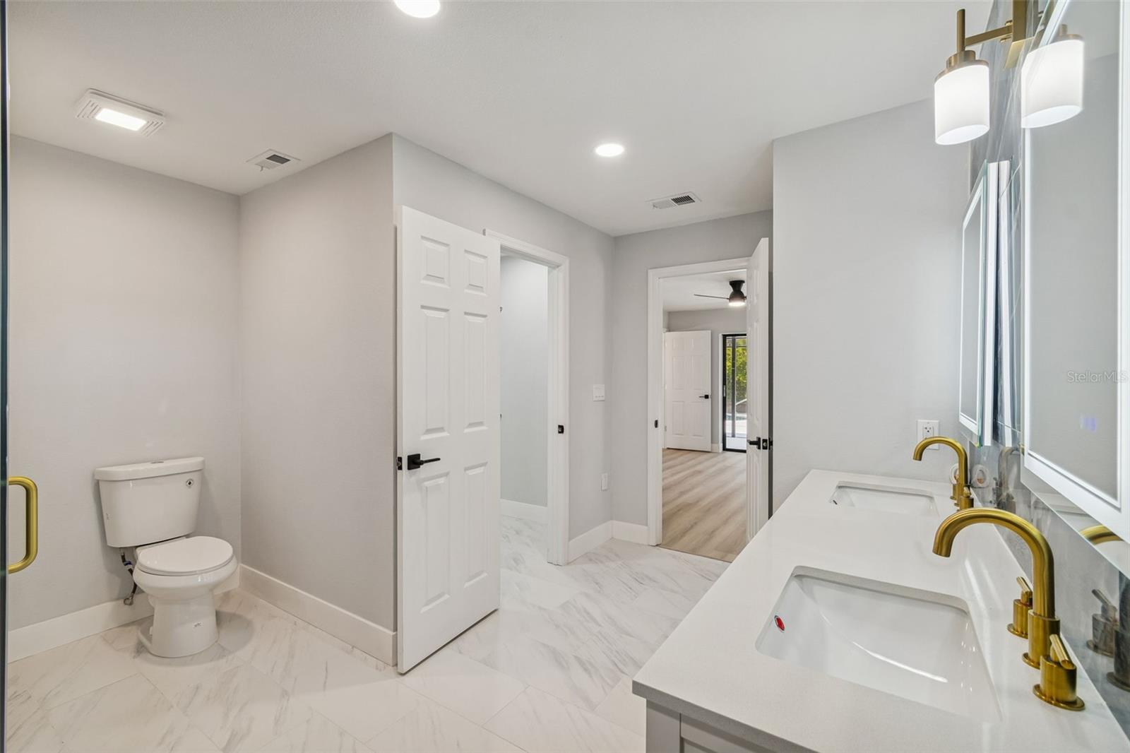 Image 12 of 25 For 3144 Abeline Road