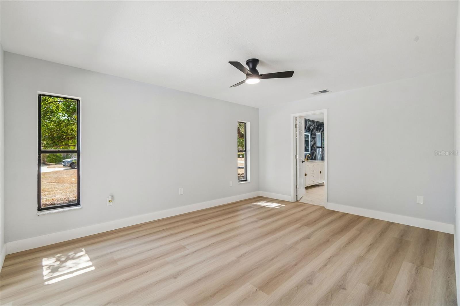 Image 13 of 25 For 3144 Abeline Road