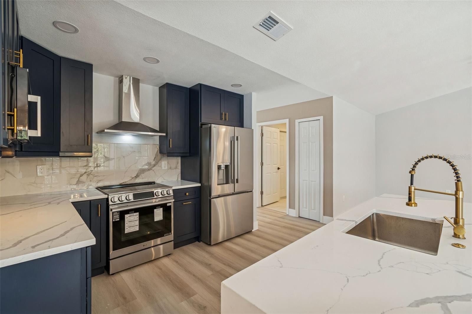 Image 6 of 25 For 3144 Abeline Road