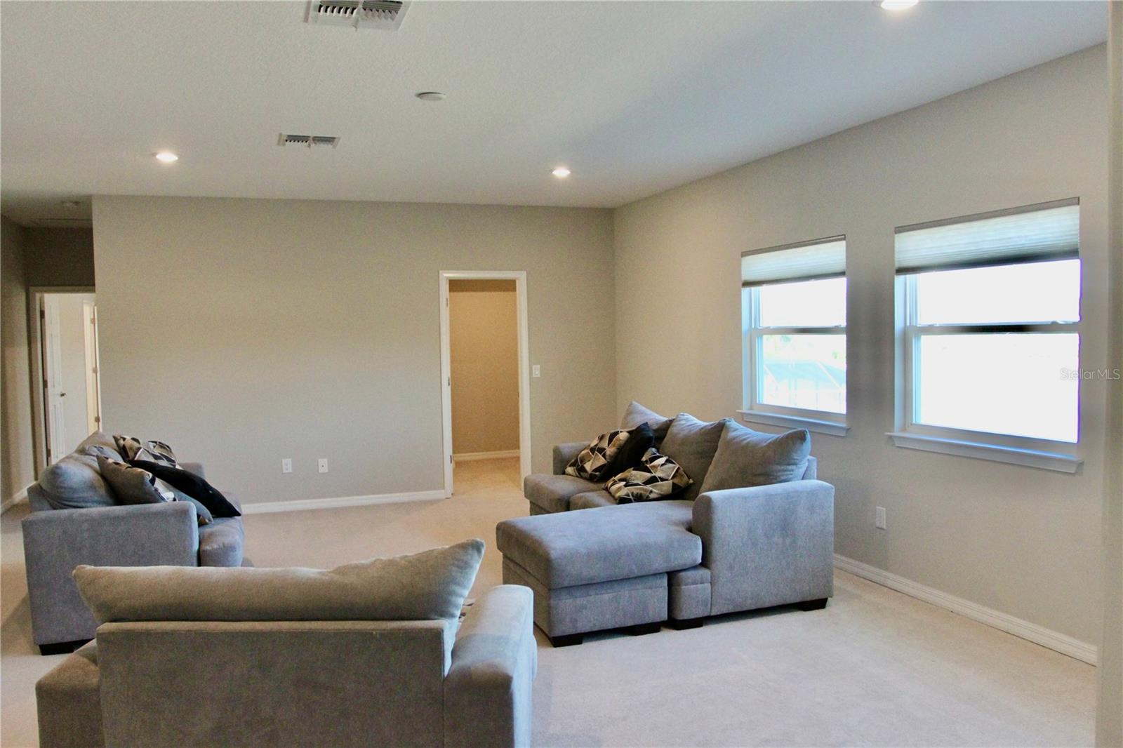 Image 16 of 40 For 5412 Camberwell Lane