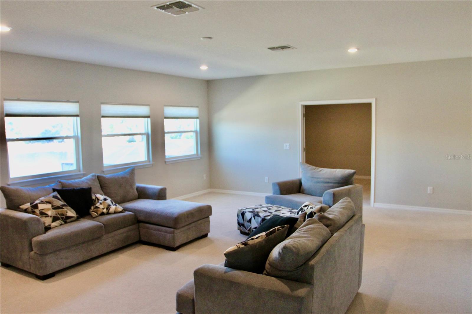 Image 17 of 40 For 5412 Camberwell Lane