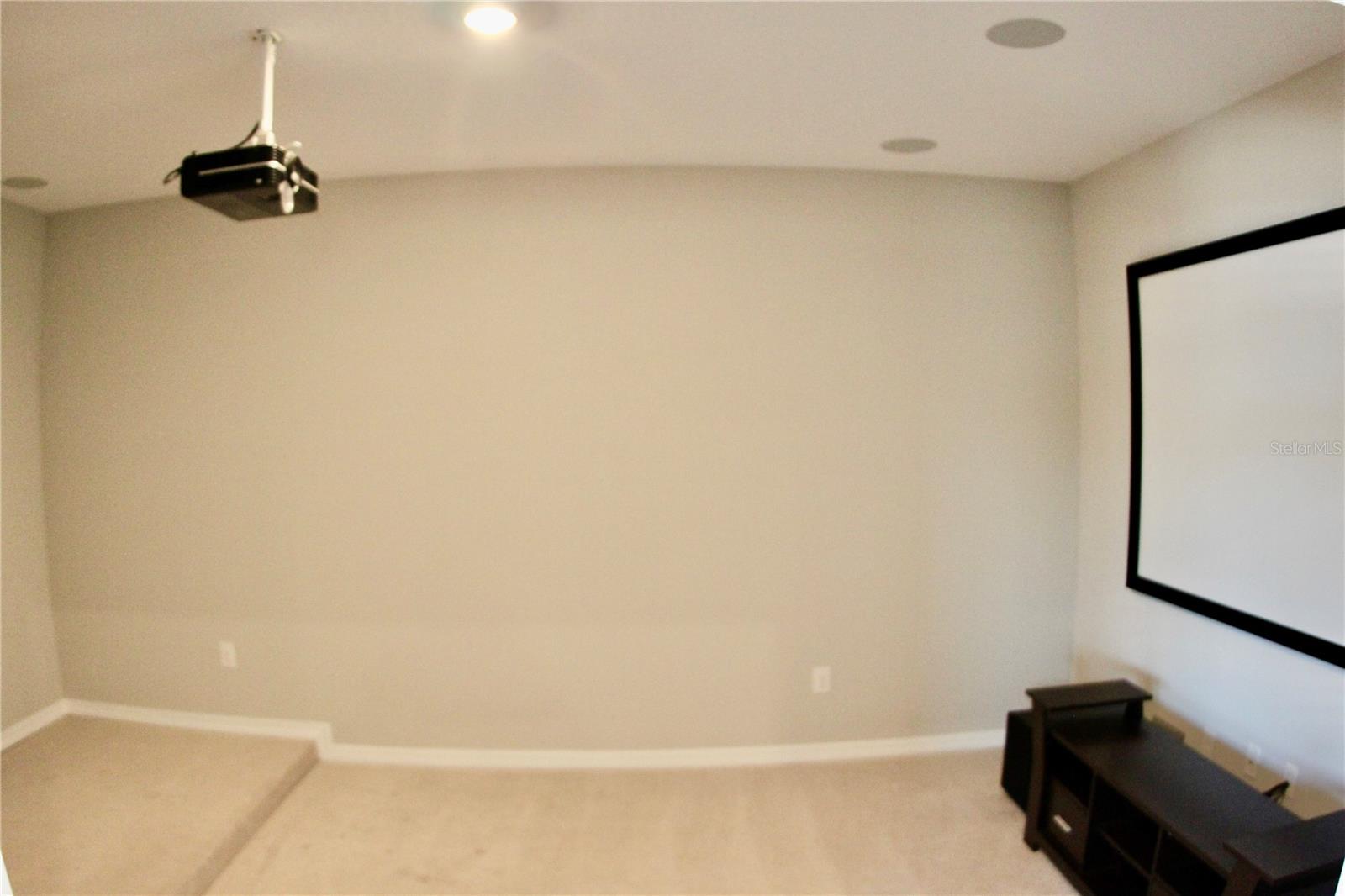 Image 20 of 40 For 5412 Camberwell Lane