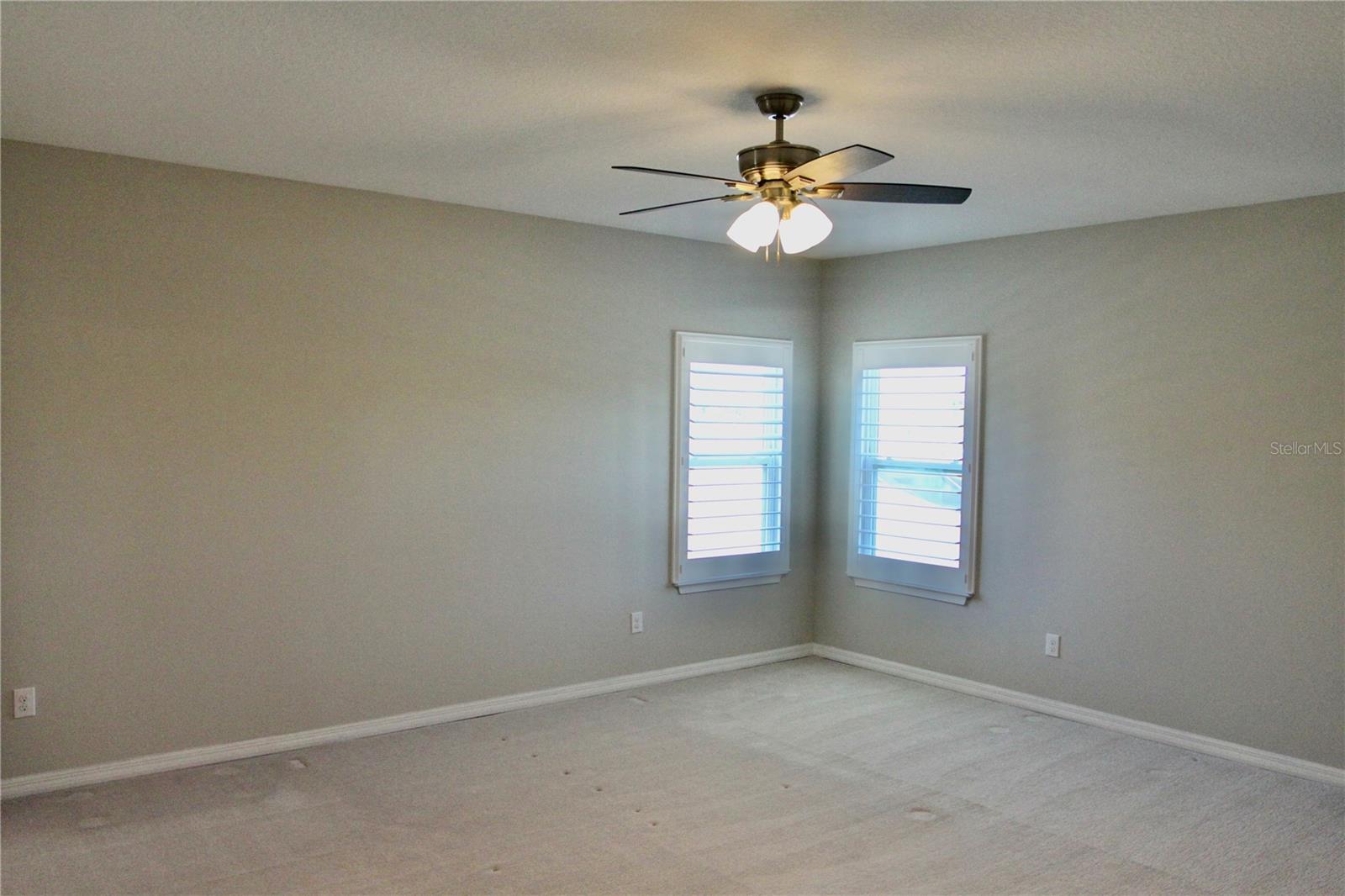 Image 21 of 40 For 5412 Camberwell Lane