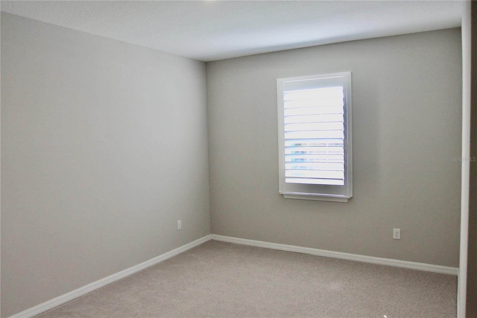 Image 30 of 40 For 5412 Camberwell Lane