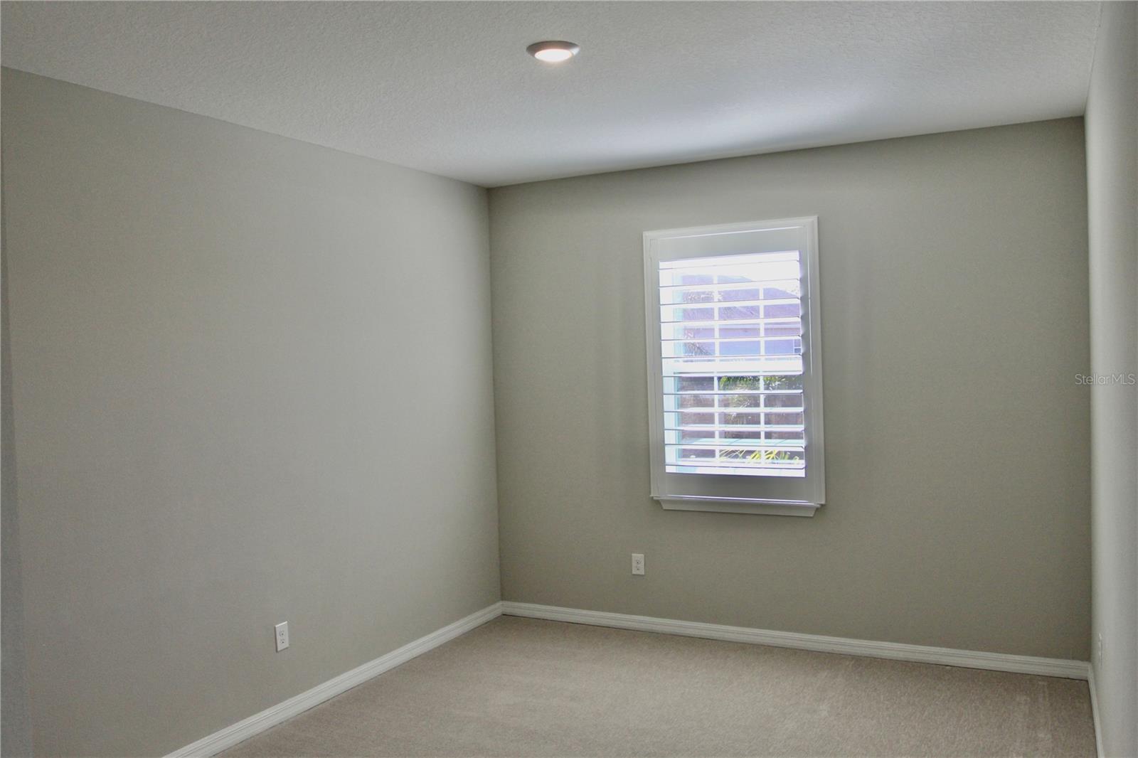 Image 32 of 40 For 5412 Camberwell Lane