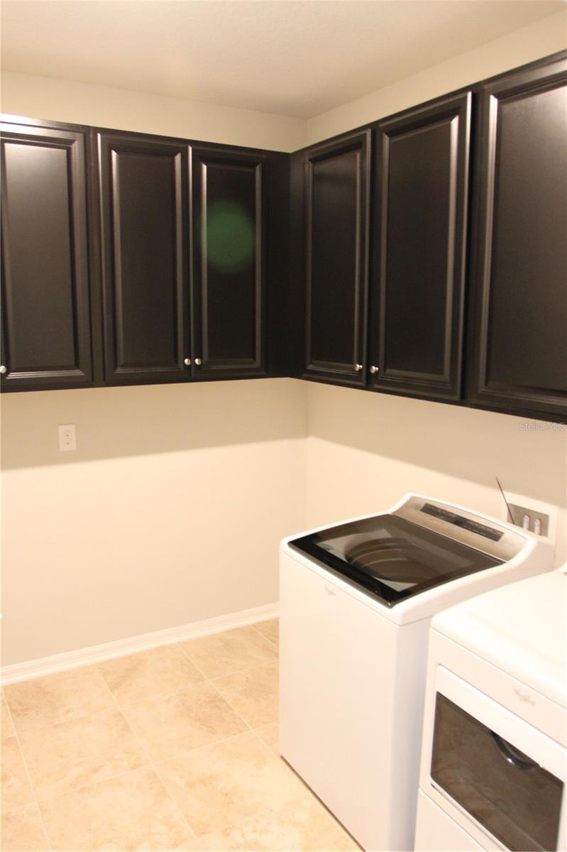 Image 33 of 40 For 5412 Camberwell Lane