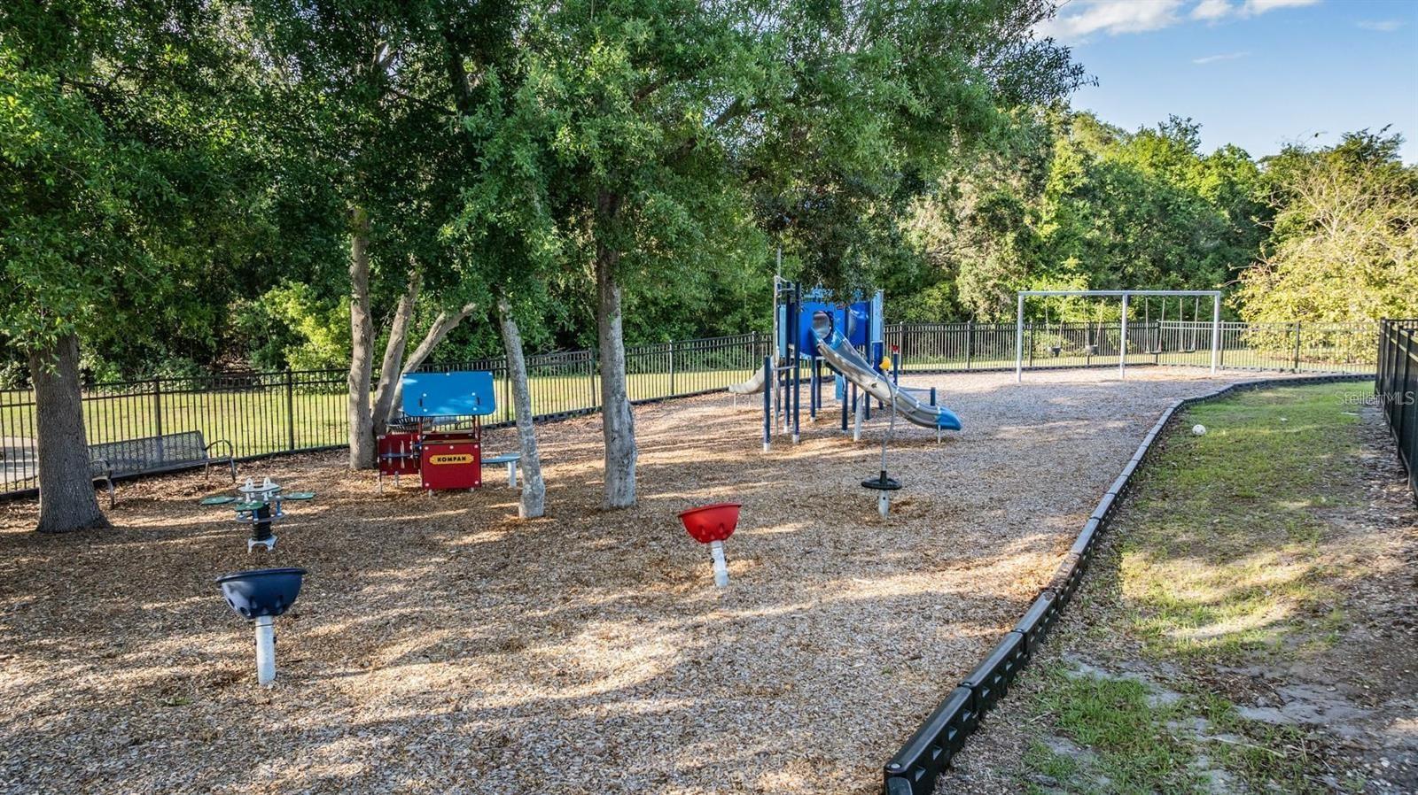 Image 37 of 40 For 5412 Camberwell Lane