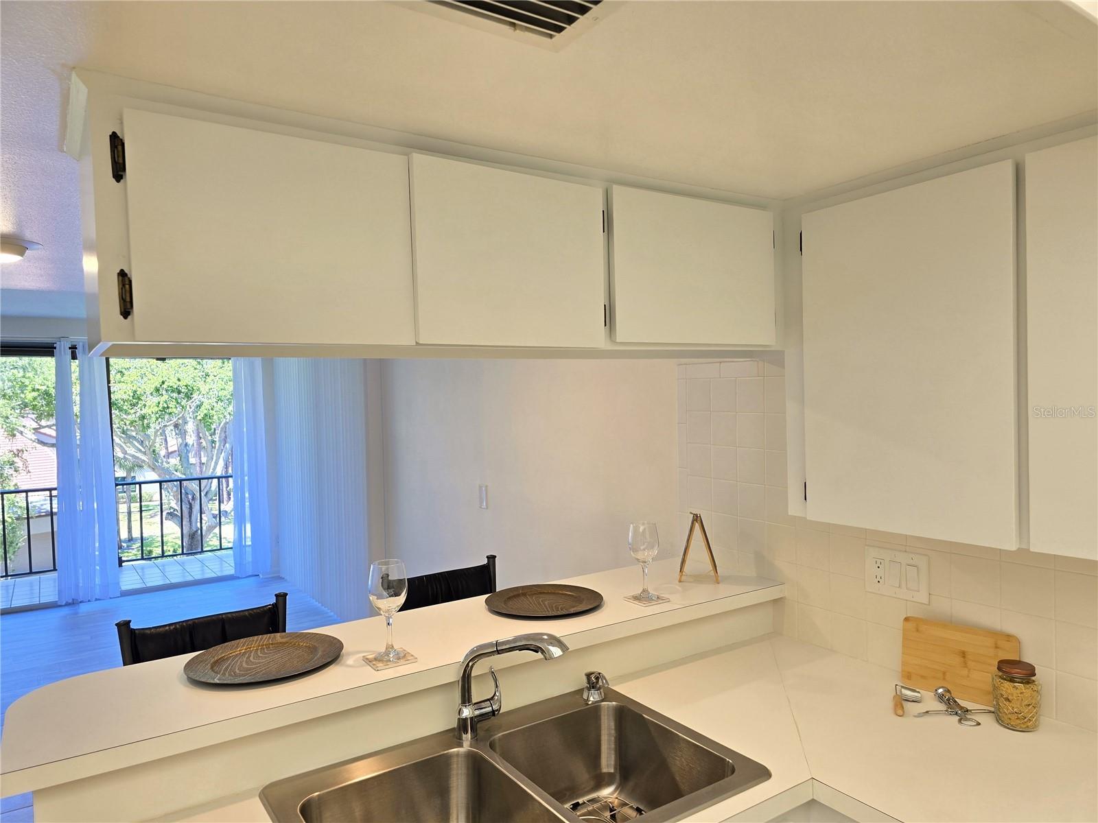 Image 15 of 53 For 3031 Countryside Boulevard 35c