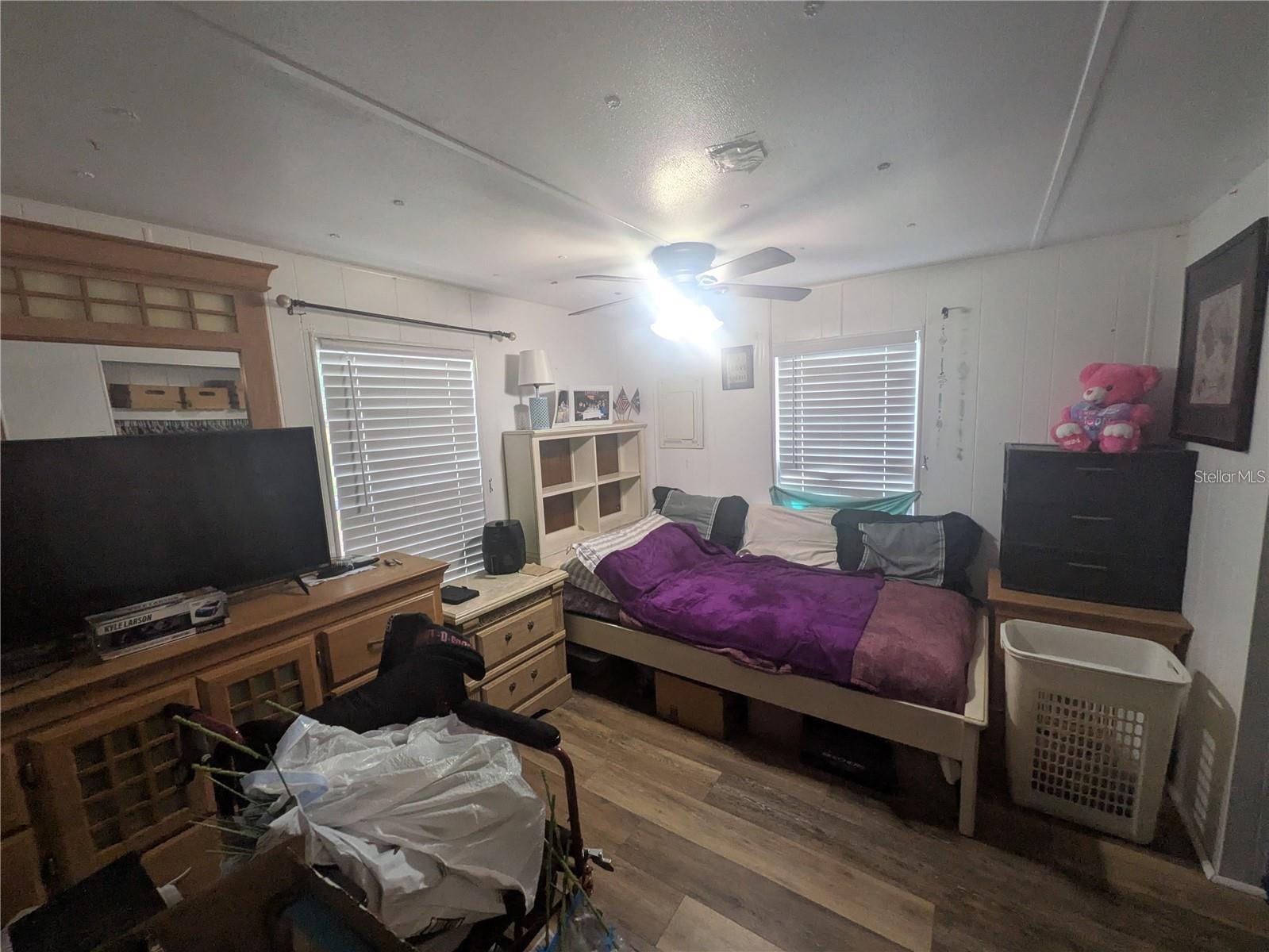 Image 20 of 30 For 9722 Ray Street