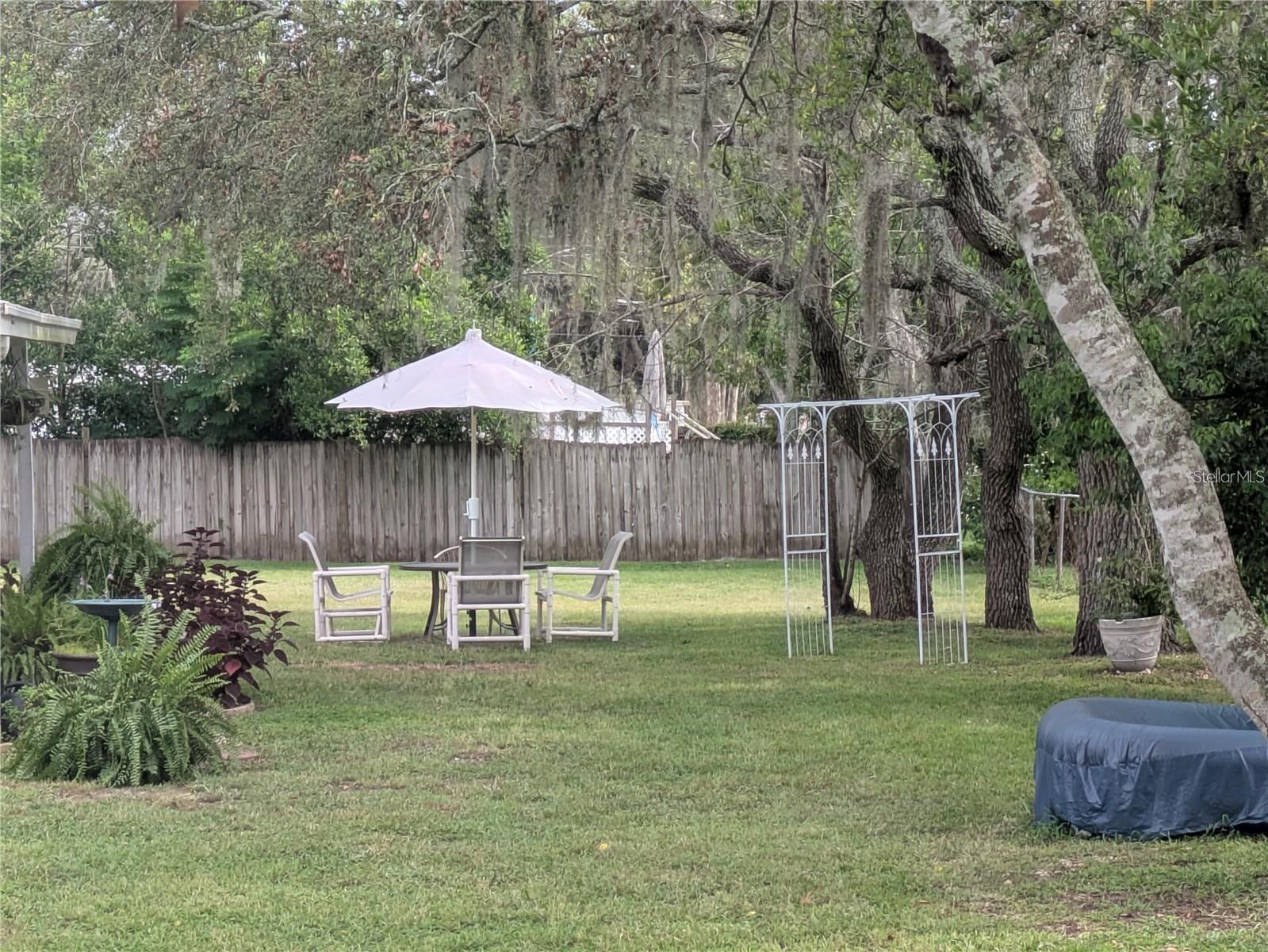 Image 26 of 30 For 9722 Ray Street