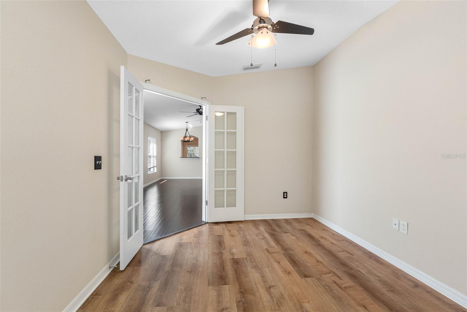 Image 16 of 37 For 12311 Boot Spur Way