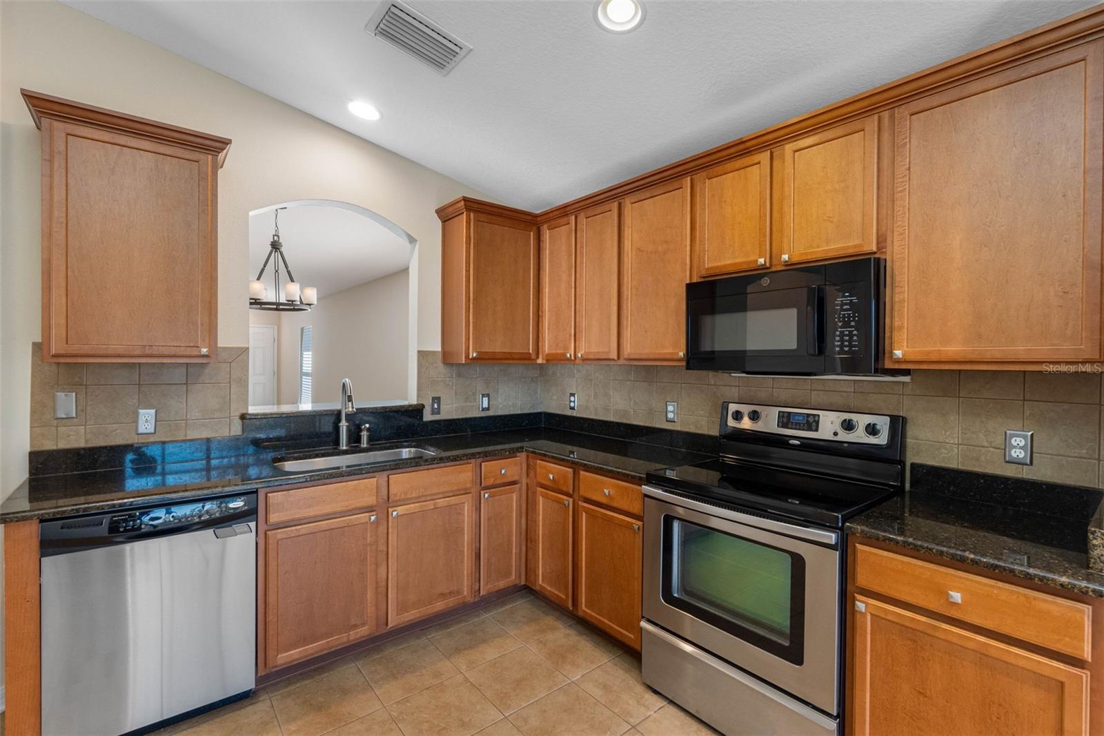 Image 21 of 37 For 12311 Boot Spur Way