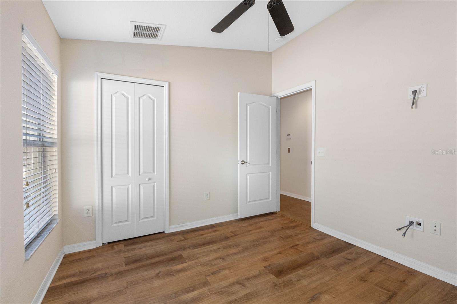 Image 28 of 37 For 12311 Boot Spur Way