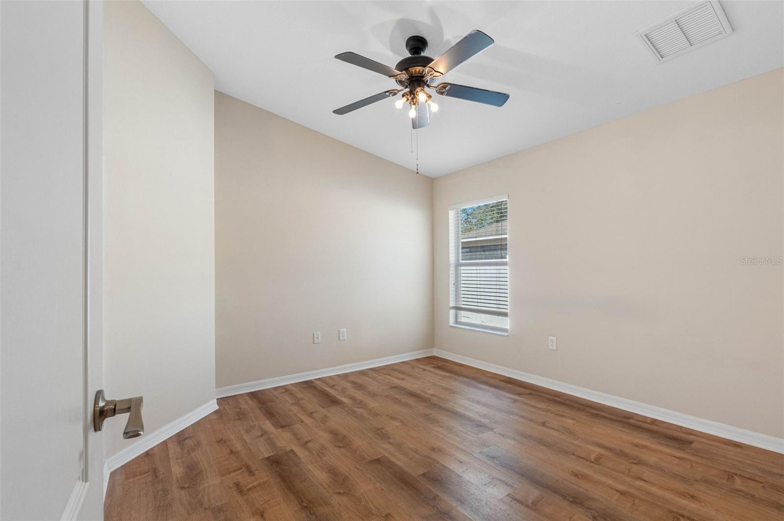 Image 30 of 37 For 12311 Boot Spur Way