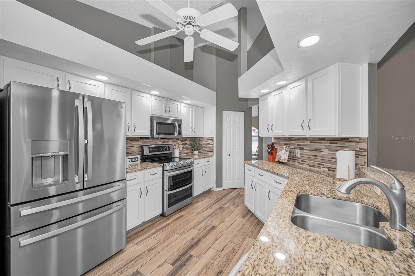 Image 12 of 53 For 3097 Robinwood Lane