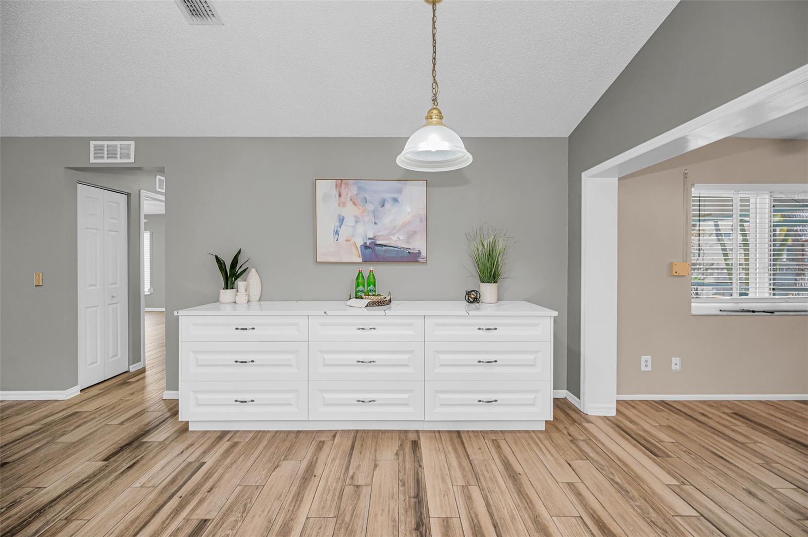 Image 16 of 53 For 3097 Robinwood Lane