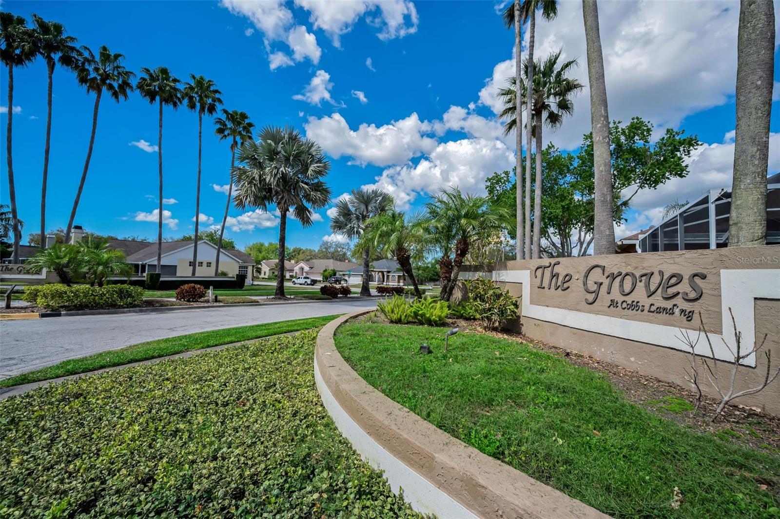 Image 2 of 53 For 3097 Robinwood Lane