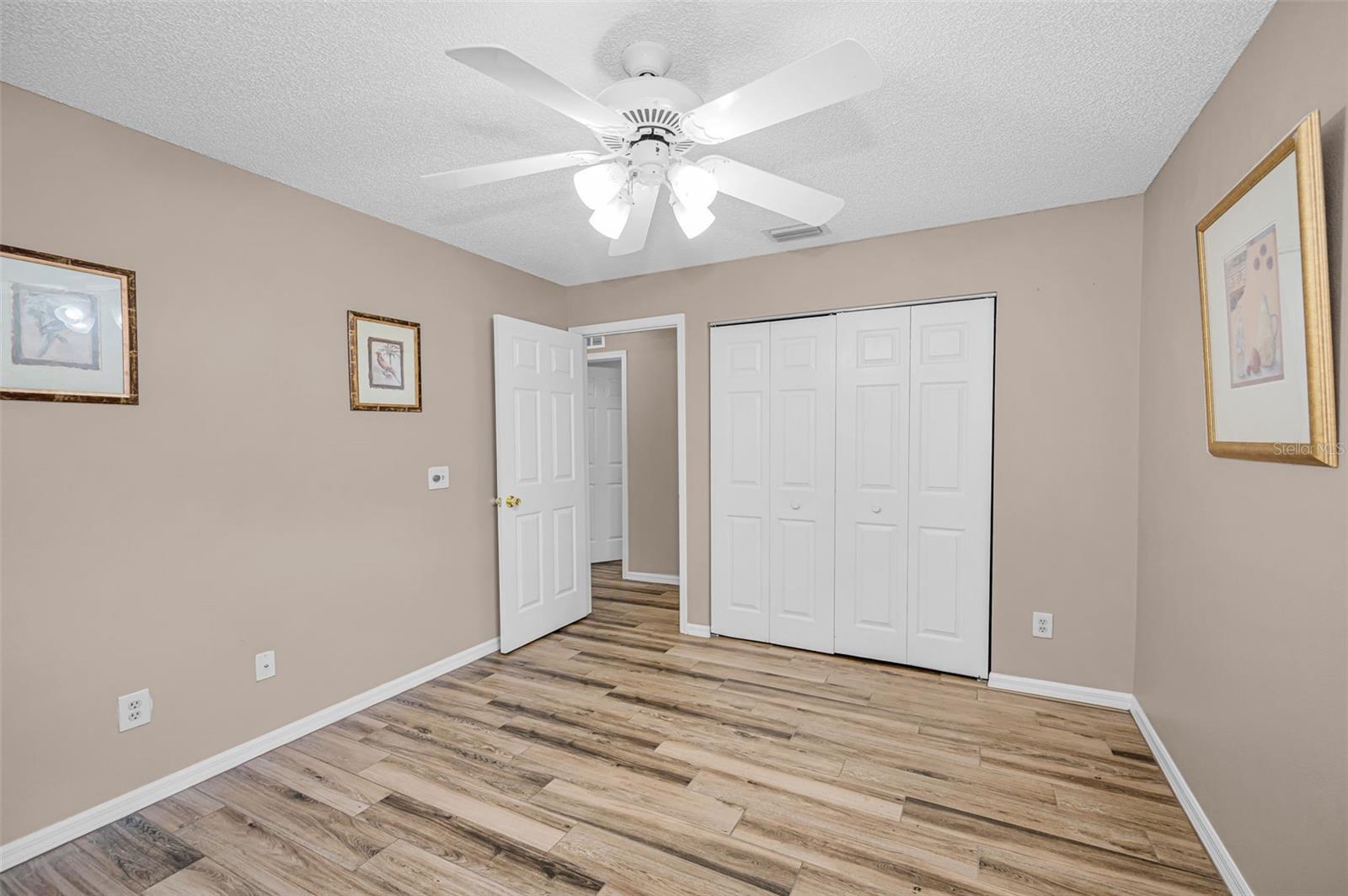 Image 36 of 53 For 3097 Robinwood Lane