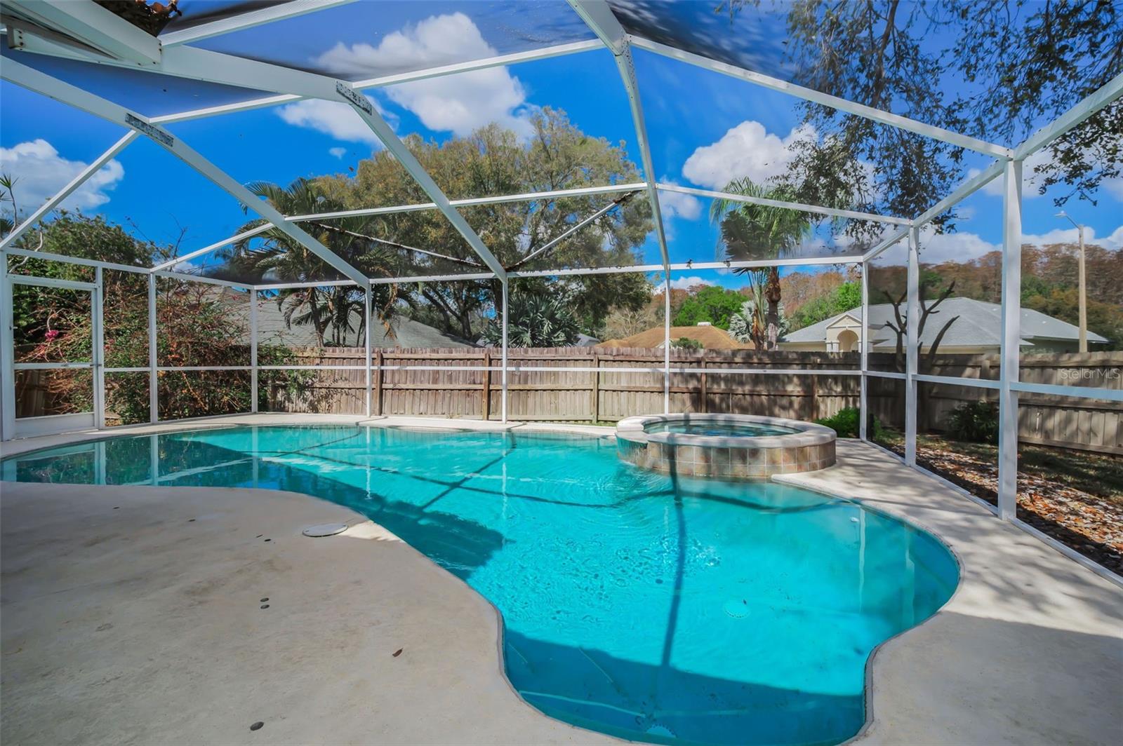 Image 41 of 53 For 3097 Robinwood Lane