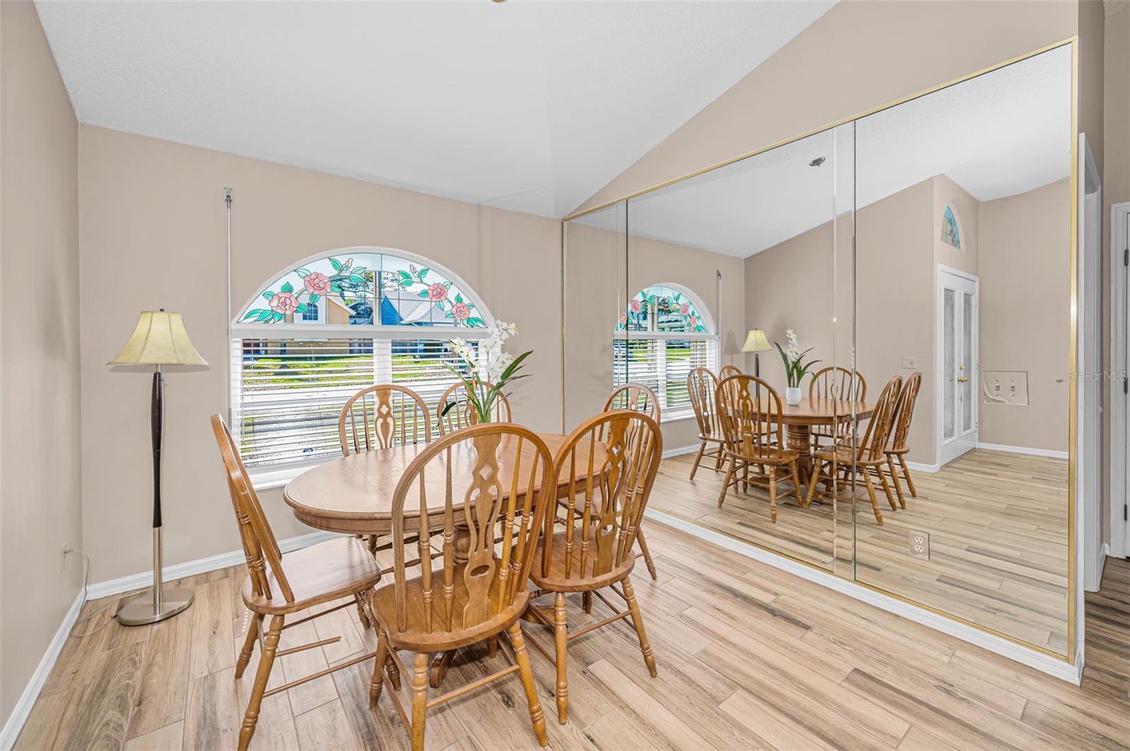 Image 5 of 53 For 3097 Robinwood Lane