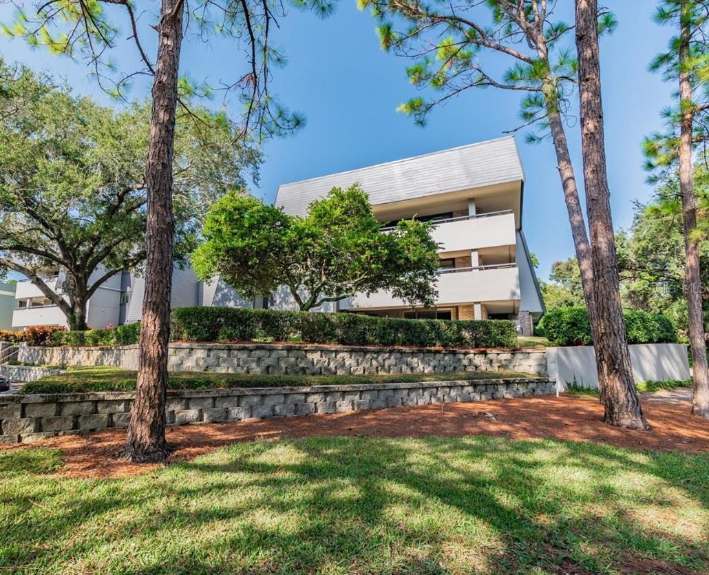 Image 2 of 60 For 36750 Us Highway 19 N 27-104