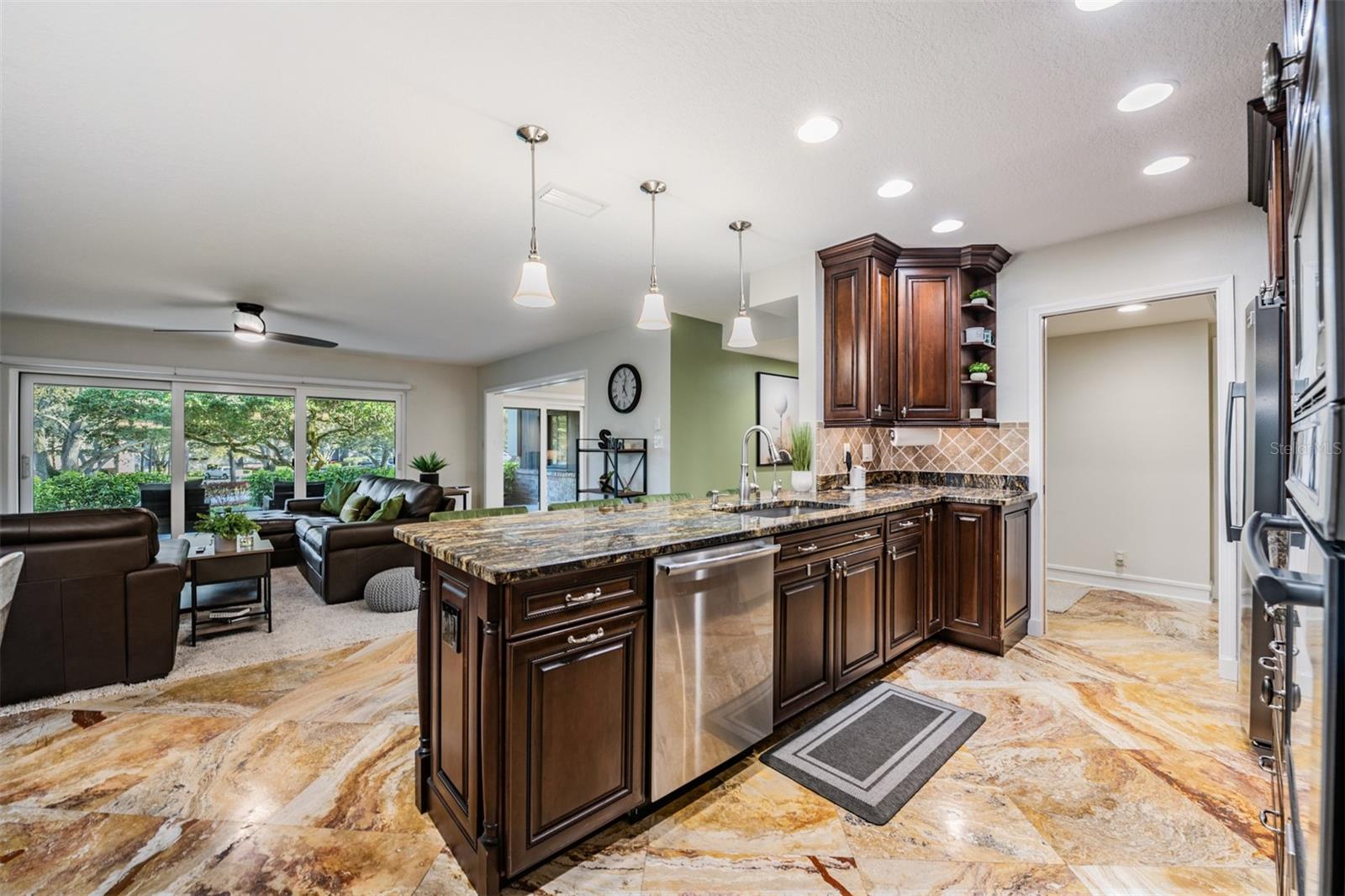 Image 23 of 60 For 36750 Us Highway 19 N 27-104