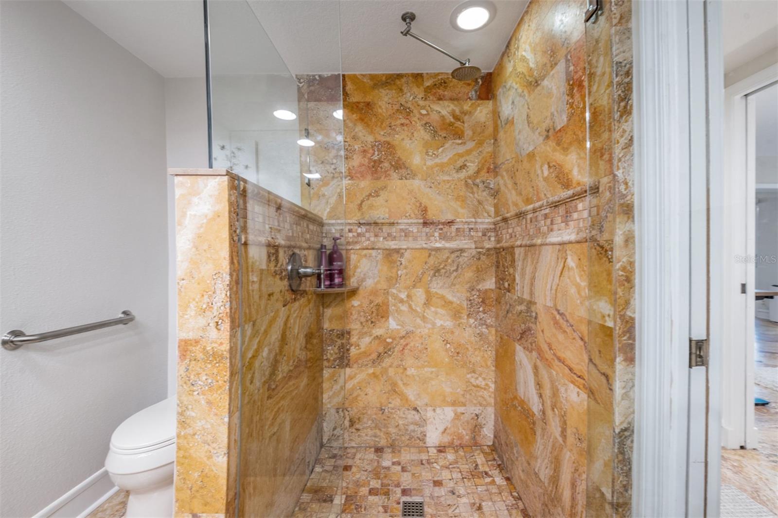 Image 31 of 60 For 36750 Us Highway 19 N 27-104