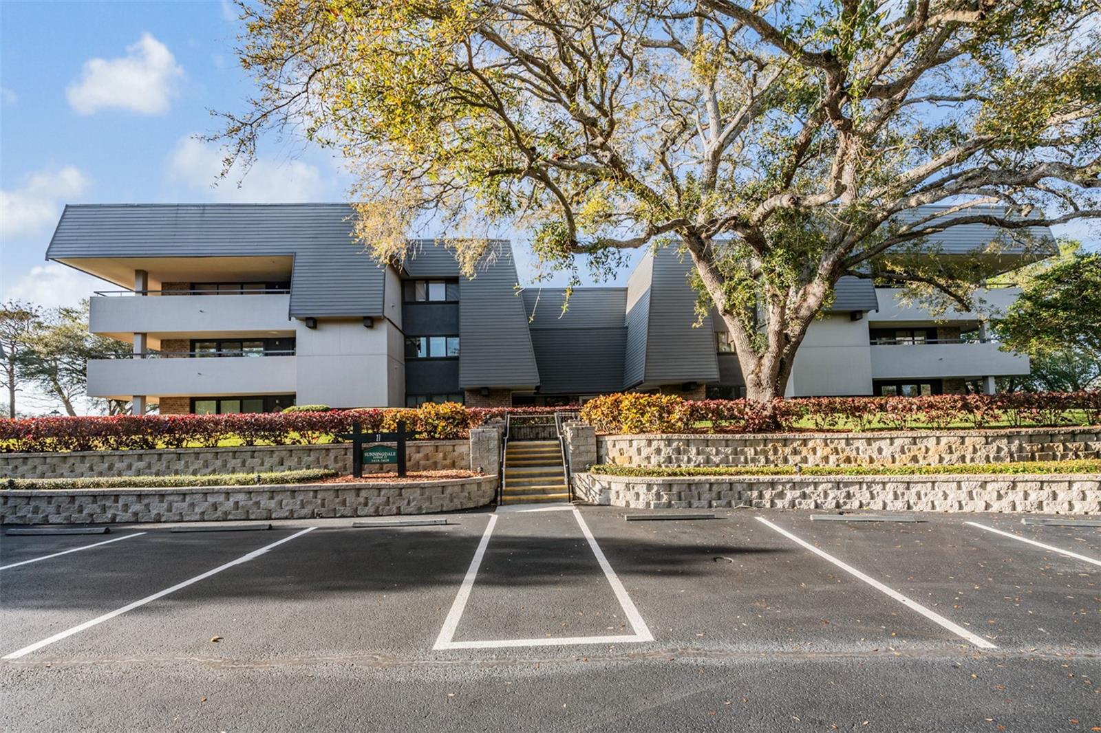 Image 9 of 60 For 36750 Us Highway 19 N 27-104