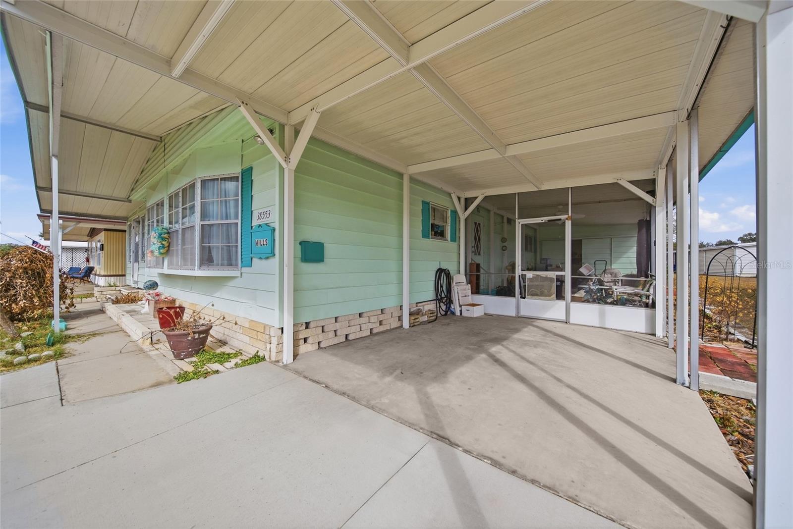 Image 11 of 18 For 38553 Stafford Drive