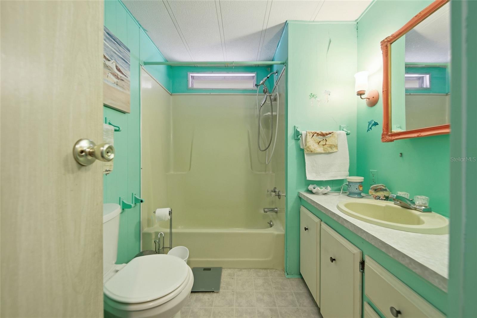 Image 9 of 18 For 38553 Stafford Drive