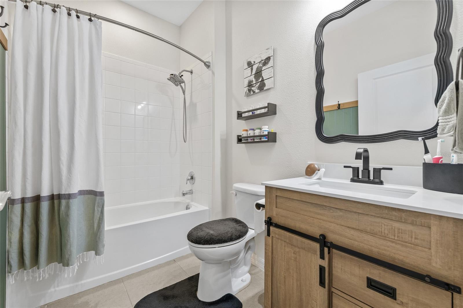 Image 22 of 36 For 13675 Paddington Way