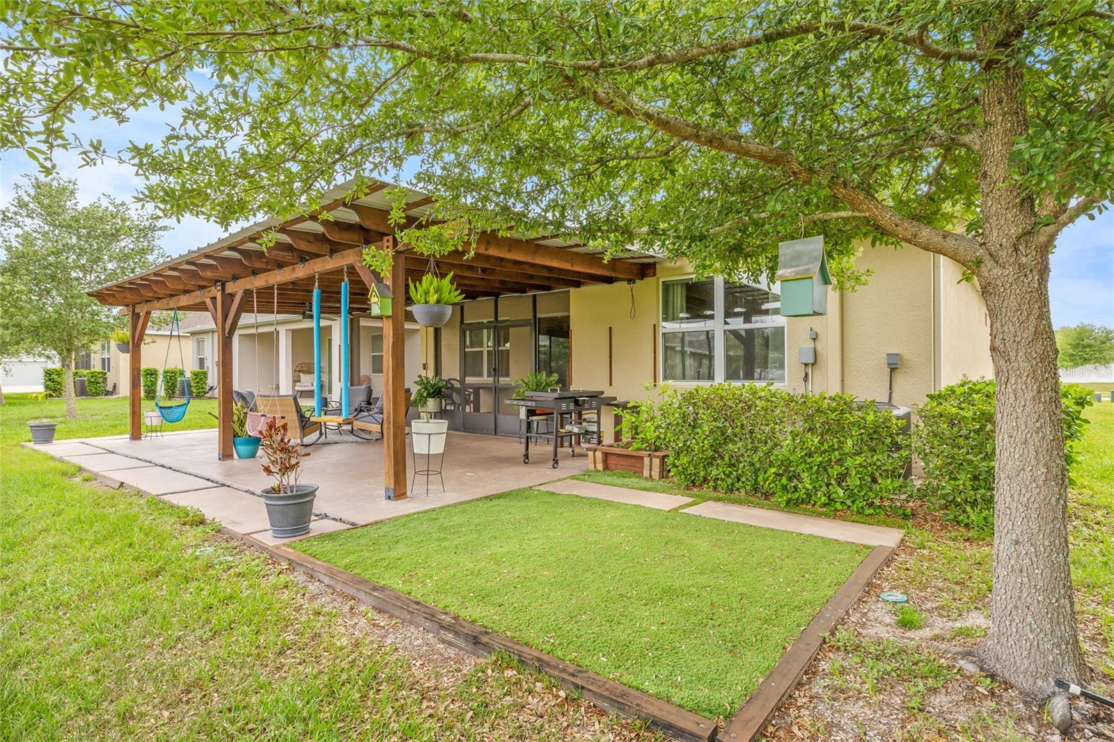 Image 31 of 36 For 13675 Paddington Way