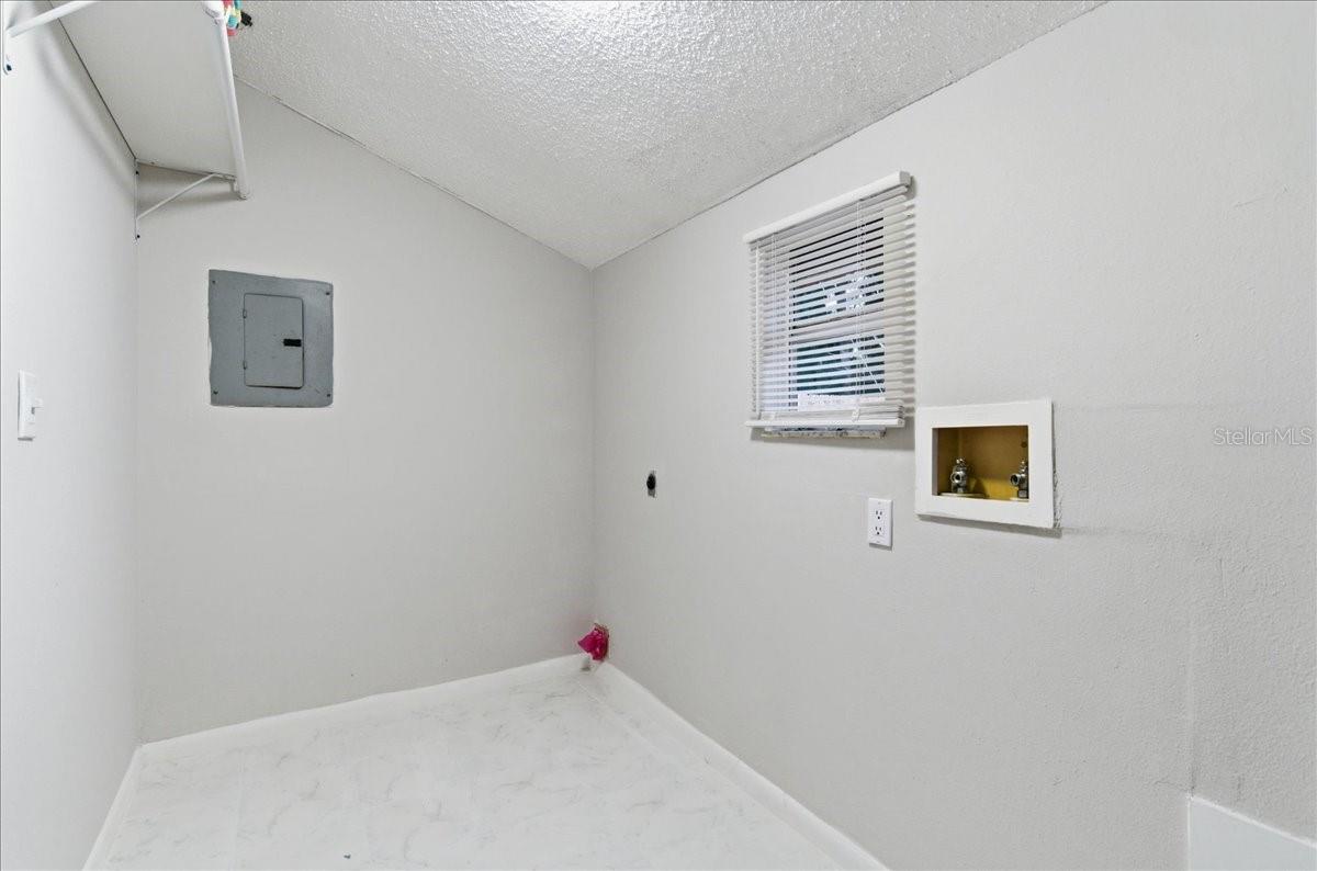 Image 45 of 56 For 5646 59th Way N