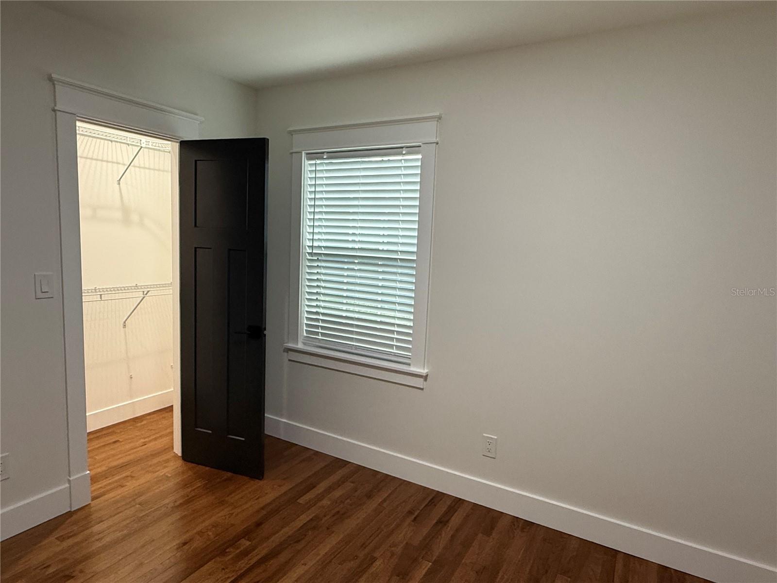 Image 18 of 26 For 6007 Central Avenue